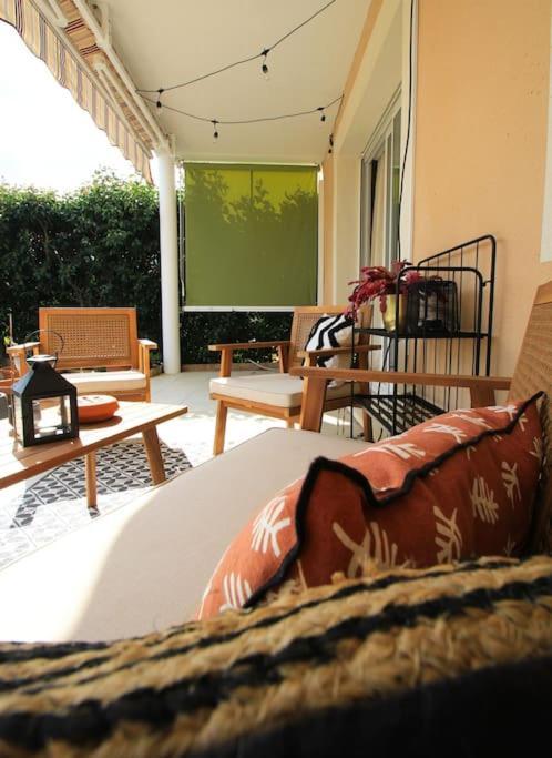 Cosy Appartement Entre Vignes Et Garrigue Avec Piscine Péret Zewnętrze zdjęcie