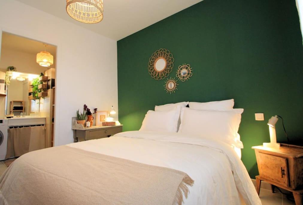 Cosy Appartement Entre Vignes Et Garrigue Avec Piscine Péret Zewnętrze zdjęcie